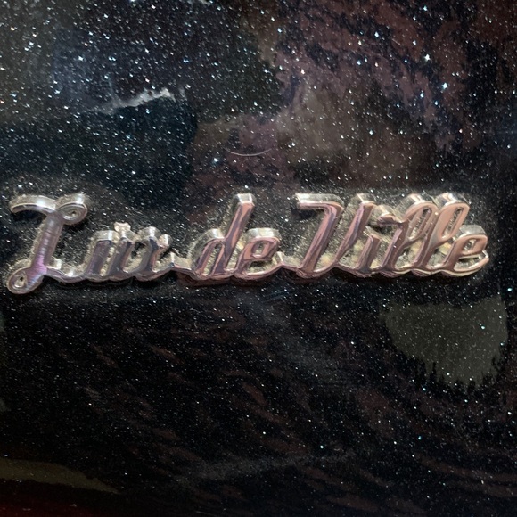 Lux de Ville Black Sparkle Satchel - Picture 2 of 9